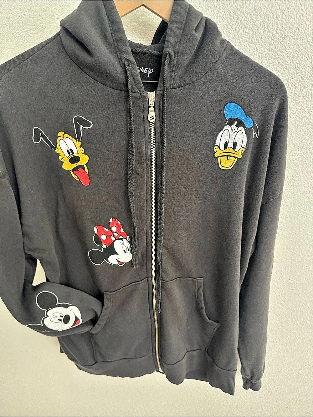 Disney Lauren Moshi Disney character hoodie Graphic Zip Hoodie in Black Size Sma